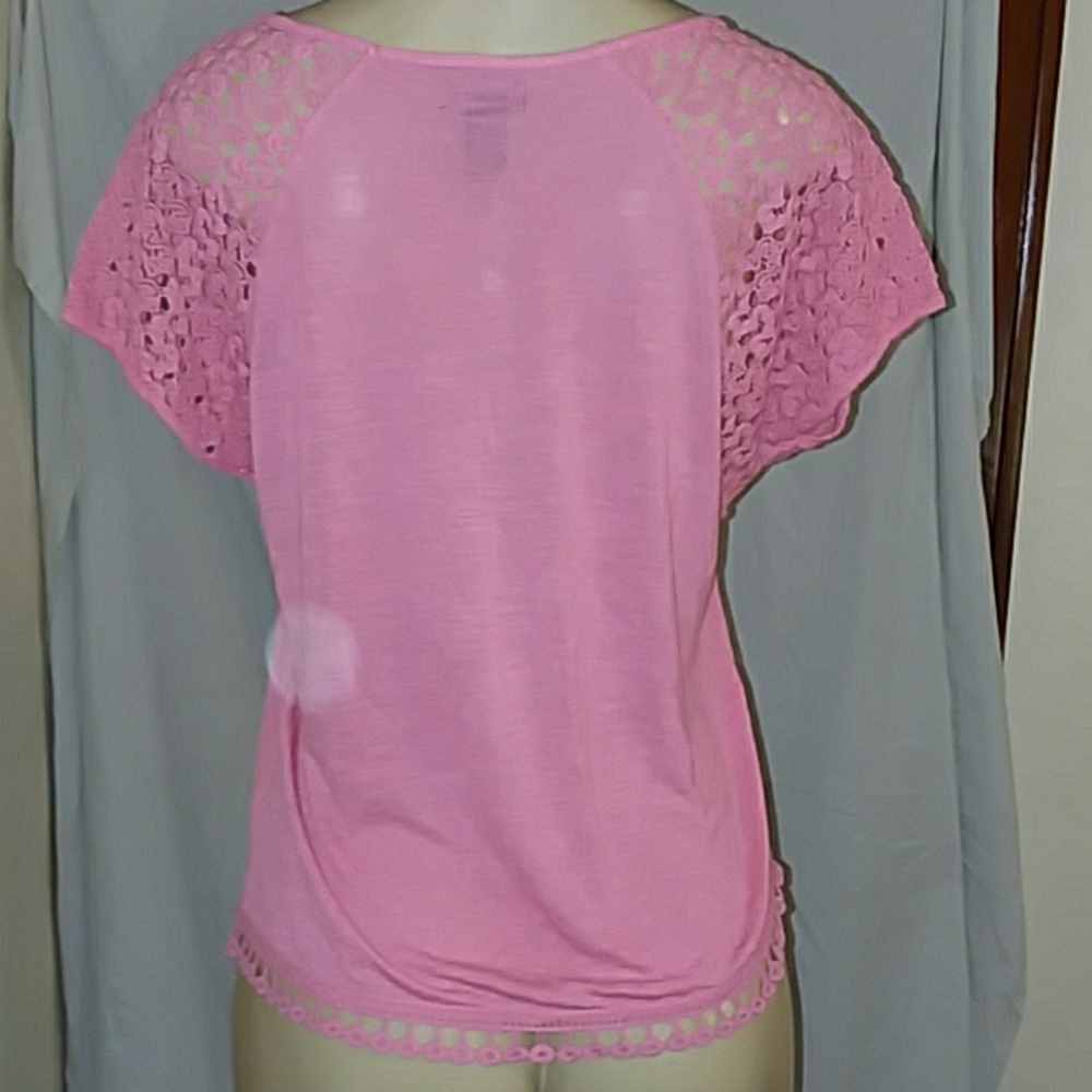 Shirt - Picture 4 of 4